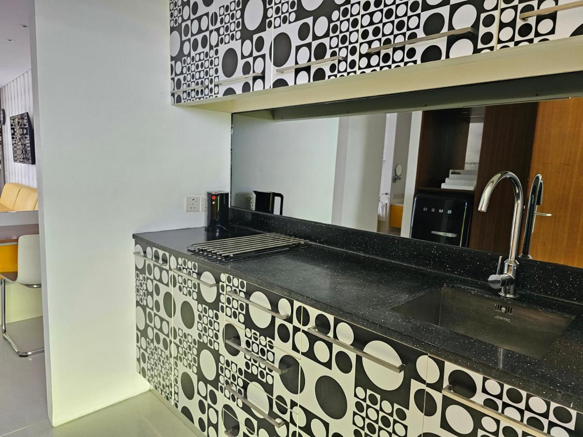 Chill Hotel Seminyak Zewnętrze zdjęcie